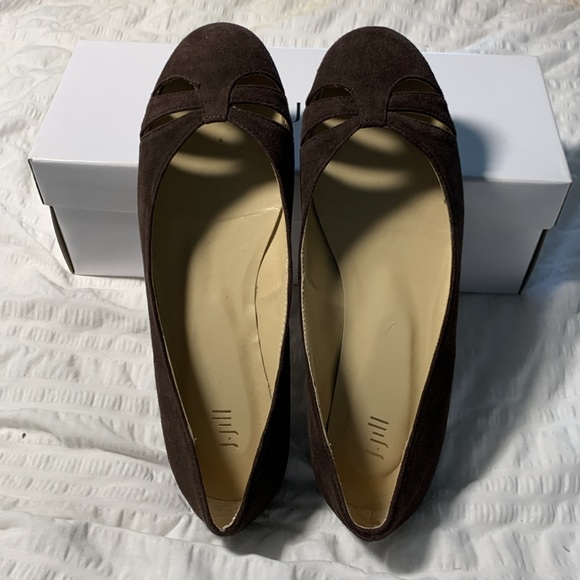 J JILL Dark Brown Suede Cutout Rounded Toe Flats - Picture 3 of 10